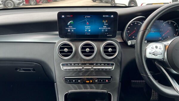 Used Mercedes-Benz GLC 2019 for sale - 76079432: Photo 13