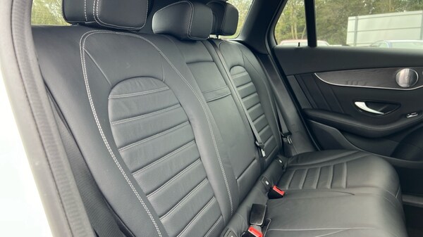Used Mercedes-Benz GLC 2019 for sale - 76079432: Photo 15