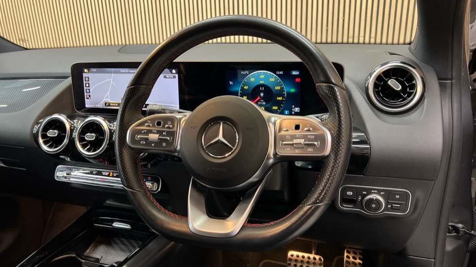 Used Mercedes-Benz GLA 2020 for sale - 76894637: Photo 3