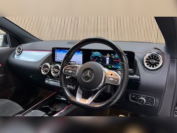 Used Mercedes-Benz EQA 2021 for sale - 76894758: Photo