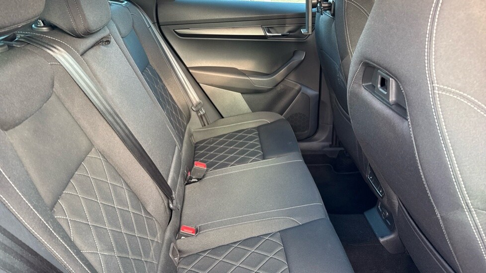 Used Skoda Karoq 2025 for sale - 76265610: Photo 14