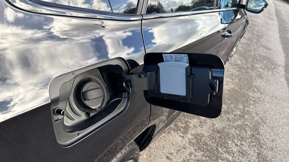 Used Skoda Karoq 2025 for sale - 76265610: Photo 21