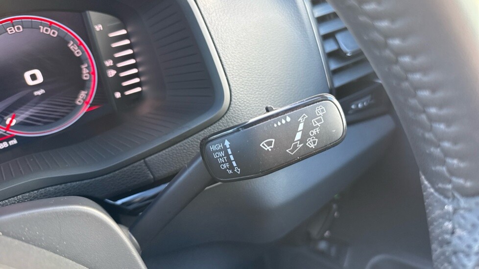 Used Skoda Karoq 2025 for sale - 76265610: Photo 24