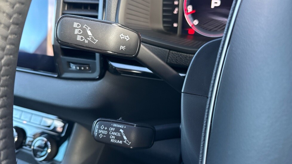 Used Skoda Karoq 2025 for sale - 76265610: Photo 25