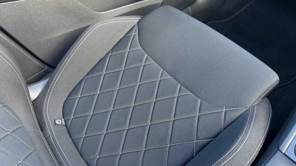 Used Skoda Karoq 2025 for sale - 76265610: Photo 32