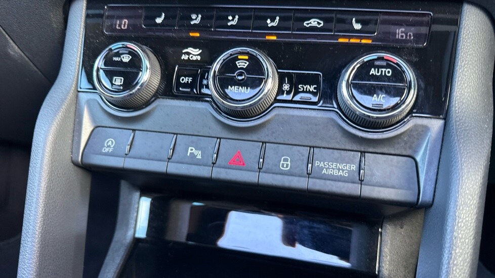 Used Skoda Karoq 2025 for sale - 76265610: Photo 37