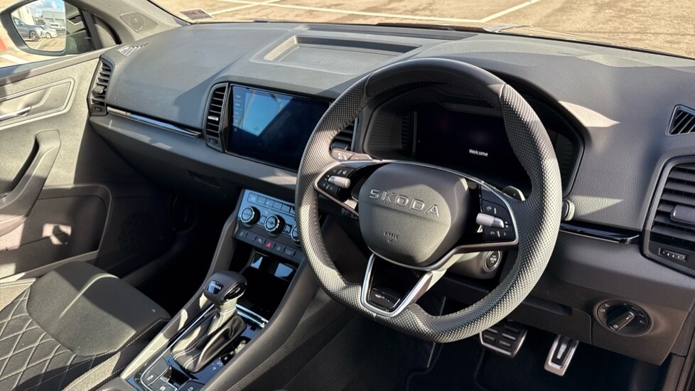 Used Skoda Karoq 2025 for sale - 76265610: Photo 9