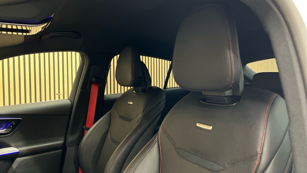 Used Mercedes-Benz GLC 2024 for sale - 76575260: Photo 14