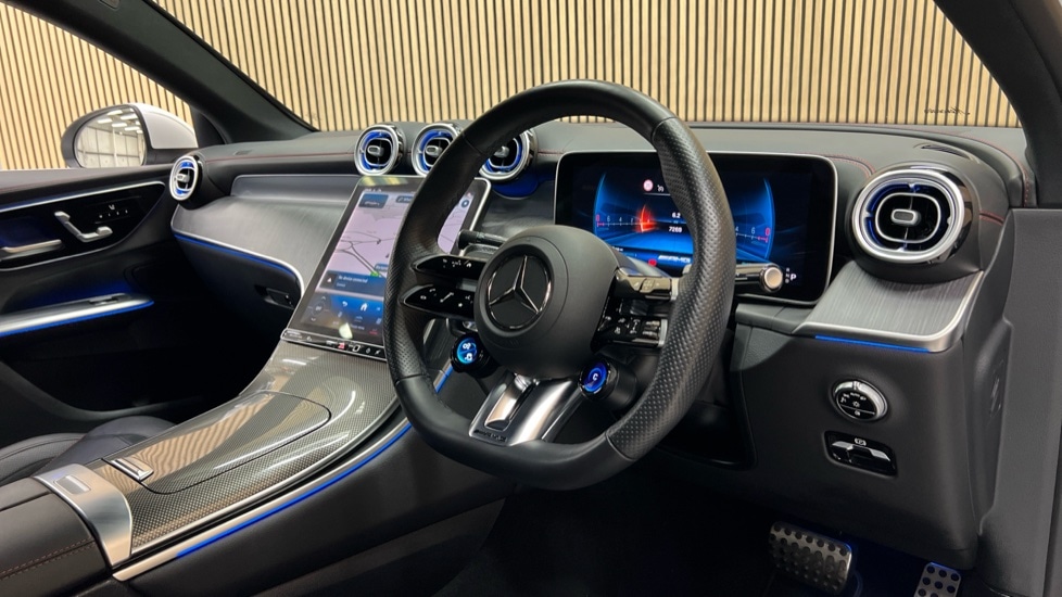 Used Mercedes-Benz GLC 2024 for sale - 76575260: Photo 3