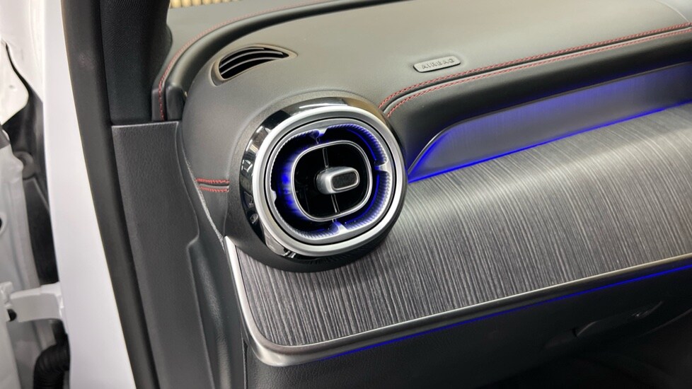 Used Mercedes-Benz GLC 2024 for sale - 76575260: Photo 38