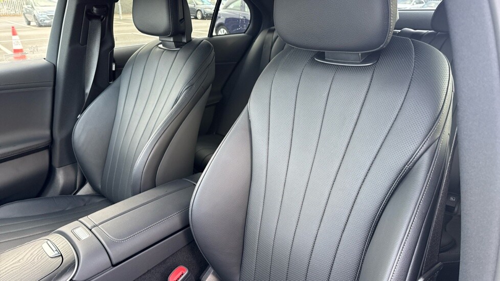 Used Mercedes-Benz E Class 2023 for sale - 76265626: Photo 14