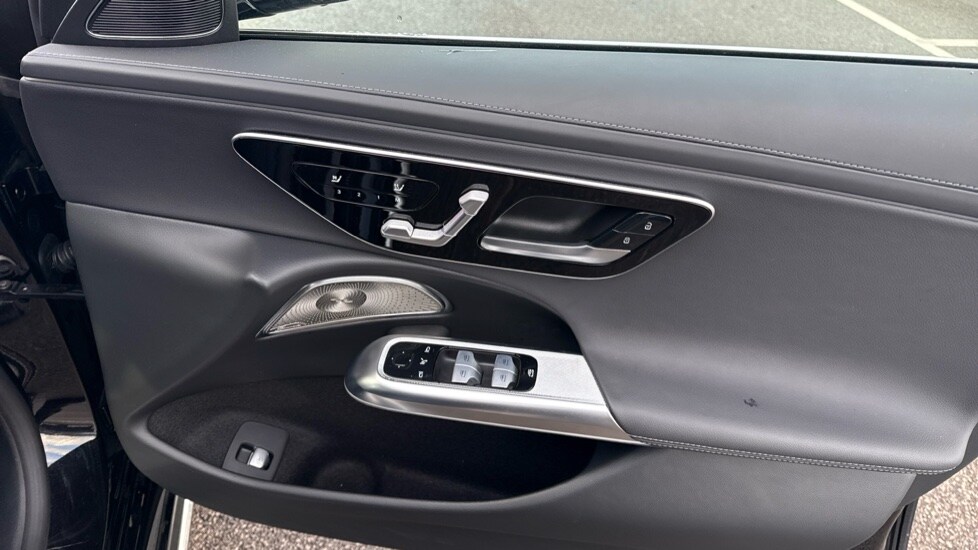 Used Mercedes-Benz E Class 2023 for sale - 76265626: Photo 37