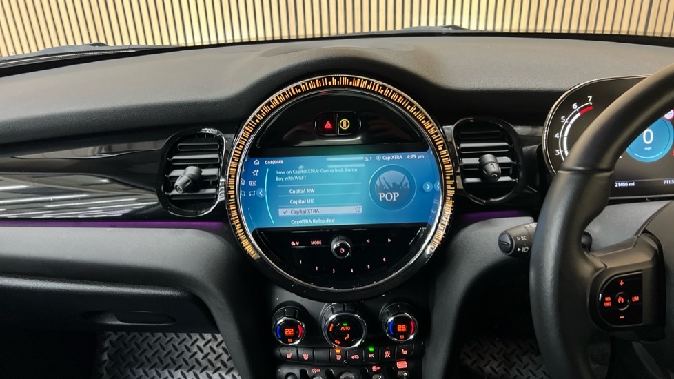 Used MINI Hatch 2023 for sale - 76652565: Photo 11