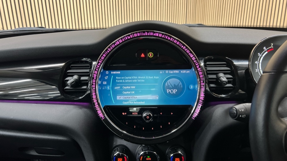 Used MINI Hatch 2023 for sale - 76652565: Photo 12