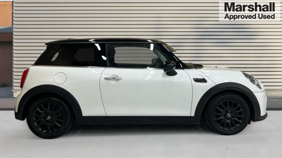 Used MINI Hatch 2023 for sale - 76652565: Photo 2