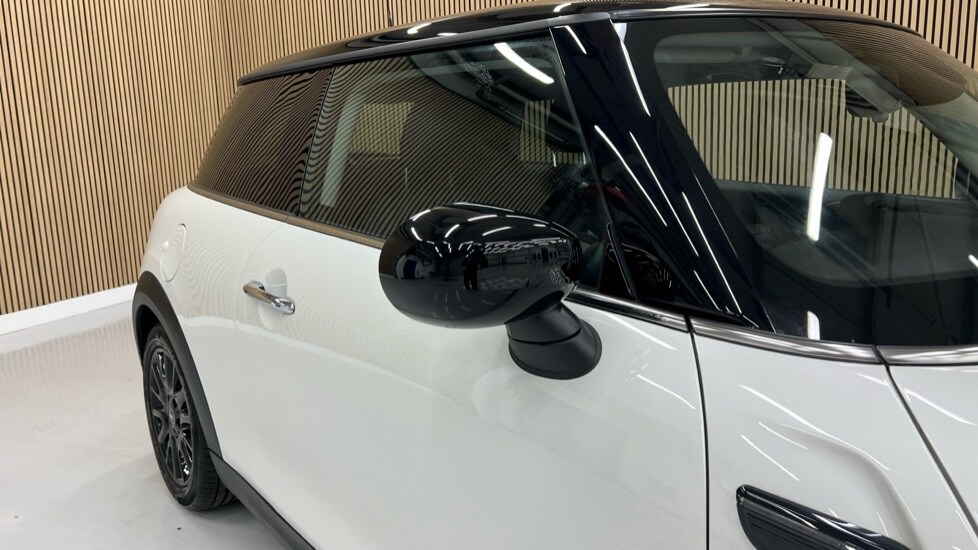 Used MINI Hatch 2023 for sale - 76652565: Photo 24