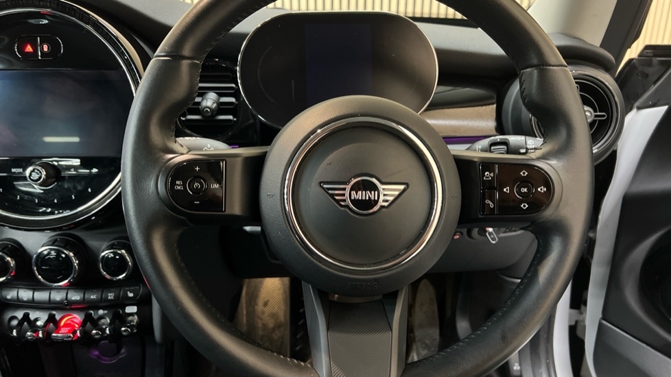 Used MINI Hatch 2023 for sale - 76652565: Photo 32
