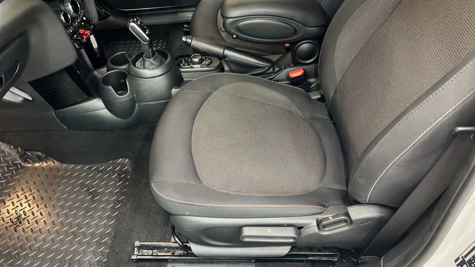 Used MINI Hatch 2023 for sale - 76652565: Photo 33