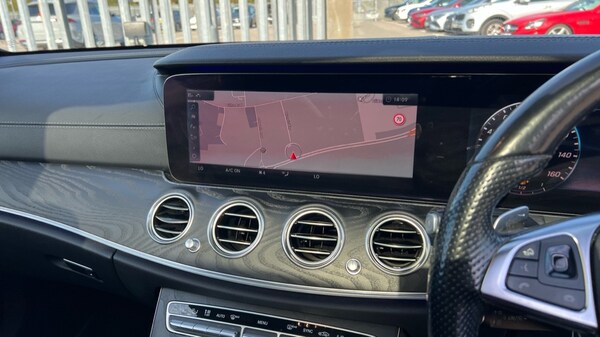 Used Mercedes-Benz E-Class 2018 for sale - 76033973: Photo 38