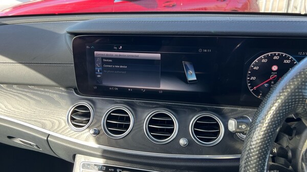 Used Mercedes-Benz E-Class 2018 for sale - 76033973: Photo 40