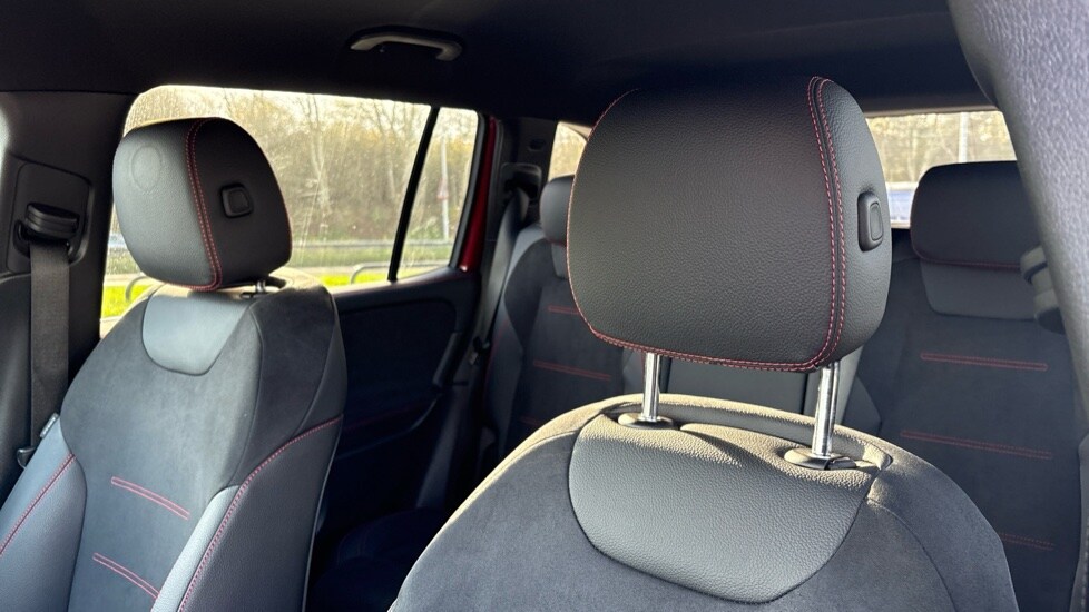 Used Mercedes-Benz GLB 2024 for sale - 76452076: Photo 14