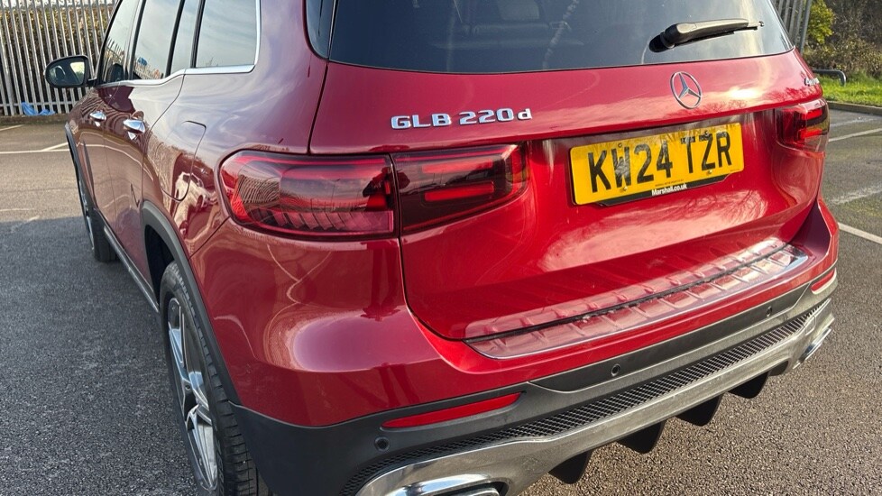 Used Mercedes-Benz GLB 2024 for sale - 76452076: Photo 21