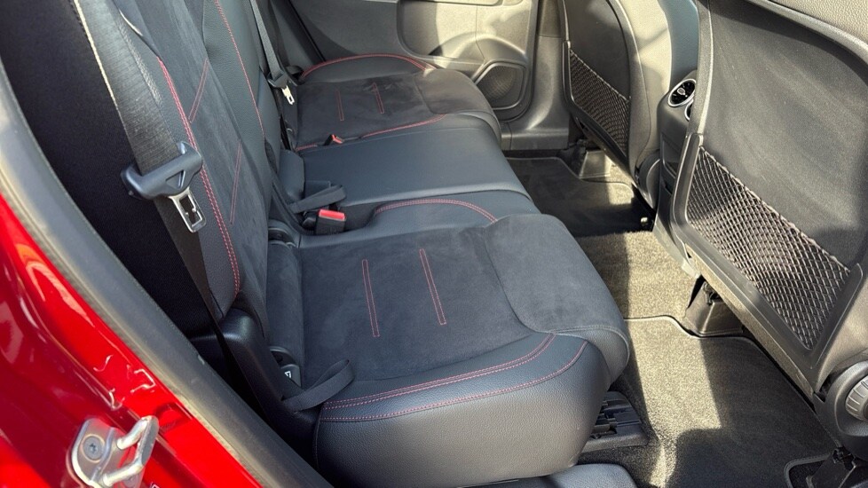 Used Mercedes-Benz GLB 2024 for sale - 76452076: Photo 24