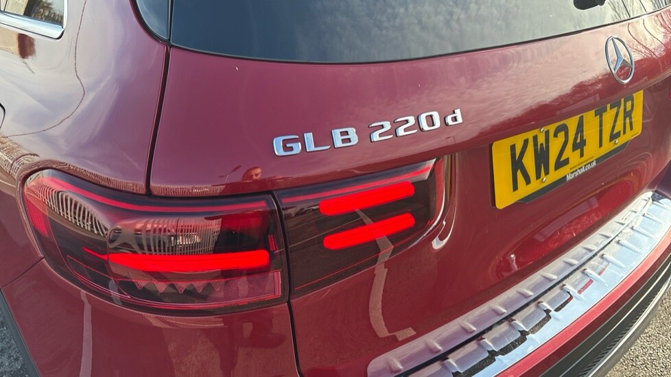 Used Mercedes-Benz GLB 2024 for sale - 76452076: Photo 34