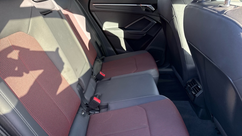 Used Audi Q3 2019 for sale - 76297507: Photo 14