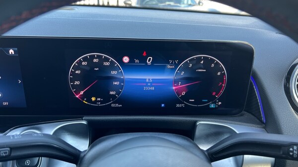 Used Mercedes-Benz GLB 2024 for sale - 75742876: Photo 16