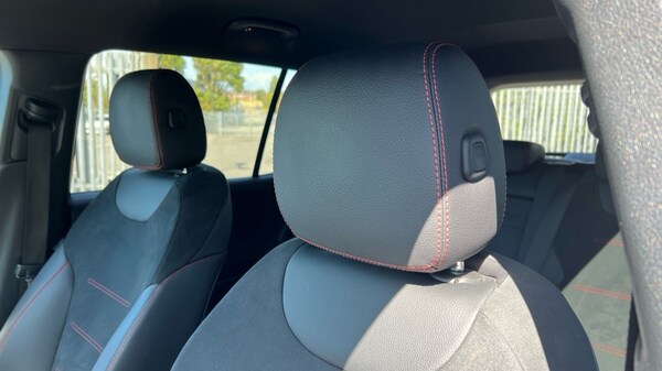 Used Mercedes-Benz GLB 2024 for sale - 75742876: Photo 30