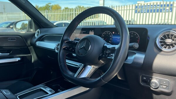 Used Mercedes-Benz GLB 2024 for sale - 75742876: Photo 3