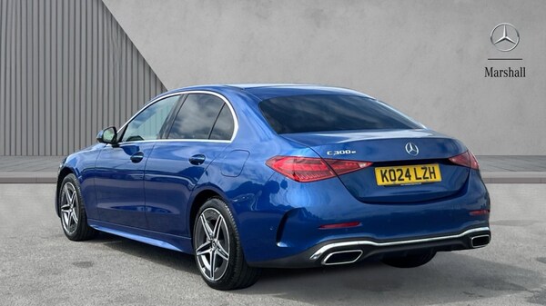 Used Mercedes-Benz C-Class 2024 for sale - 75466775: Photo 2