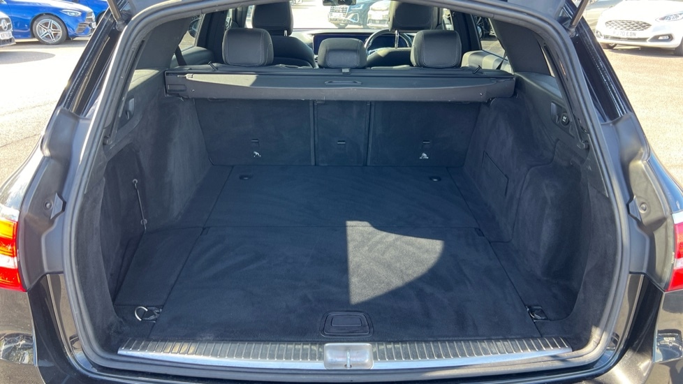 Used Mercedes-Benz E Class 2018 for sale - 76501531: Photo 17