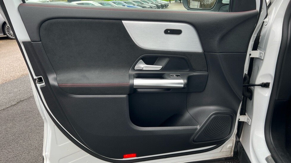 Used Mercedes-Benz EQA 2021 for sale - 76434661: Photo 30