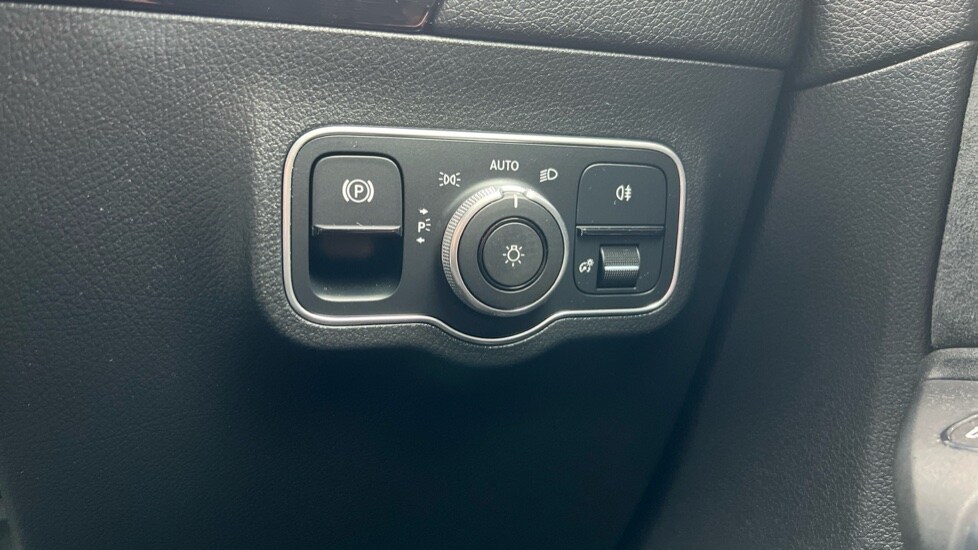 Used Mercedes-Benz EQA 2021 for sale - 76434661: Photo 42