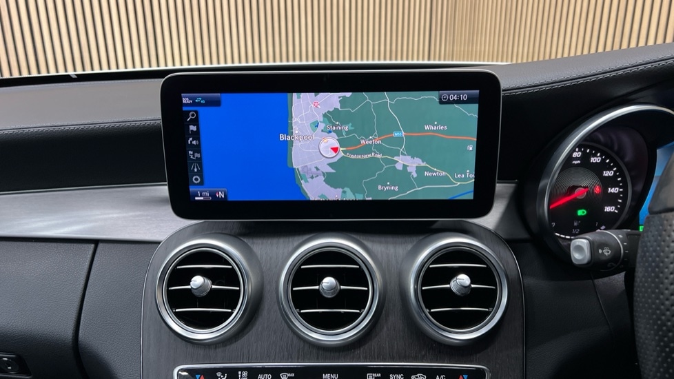 Used Mercedes-Benz C Class 2018 for sale - 76623499: Photo 13