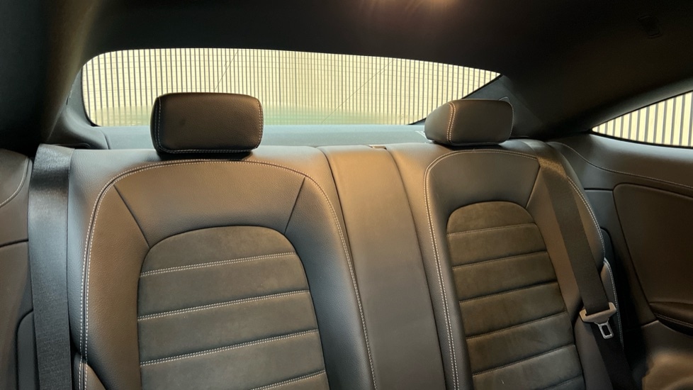 Used Mercedes-Benz C Class 2018 for sale - 76623499: Photo 15