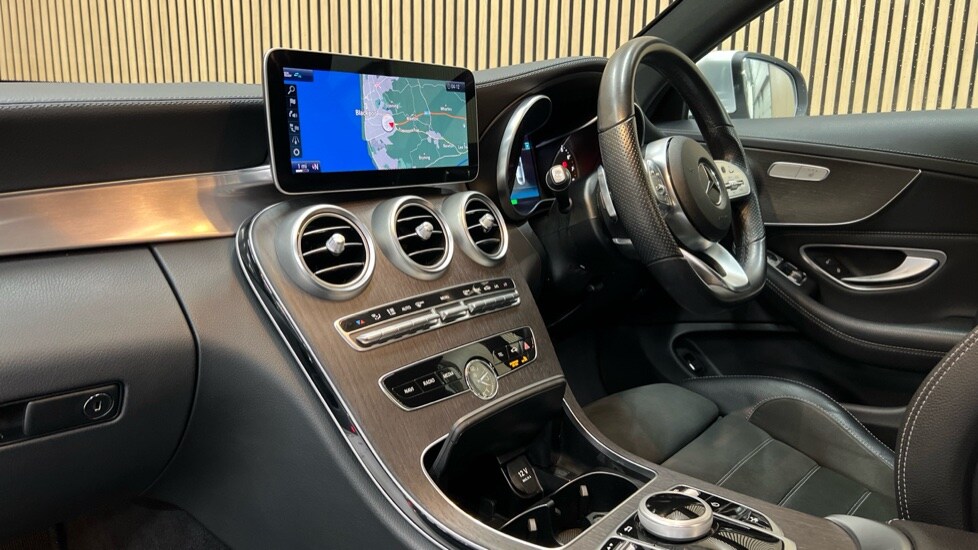Used Mercedes-Benz C Class 2018 for sale - 76623499: Photo 35