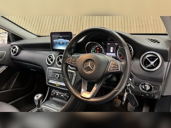 Used Mercedes-Benz A-Class 2017 for sale - 76760721: Photo