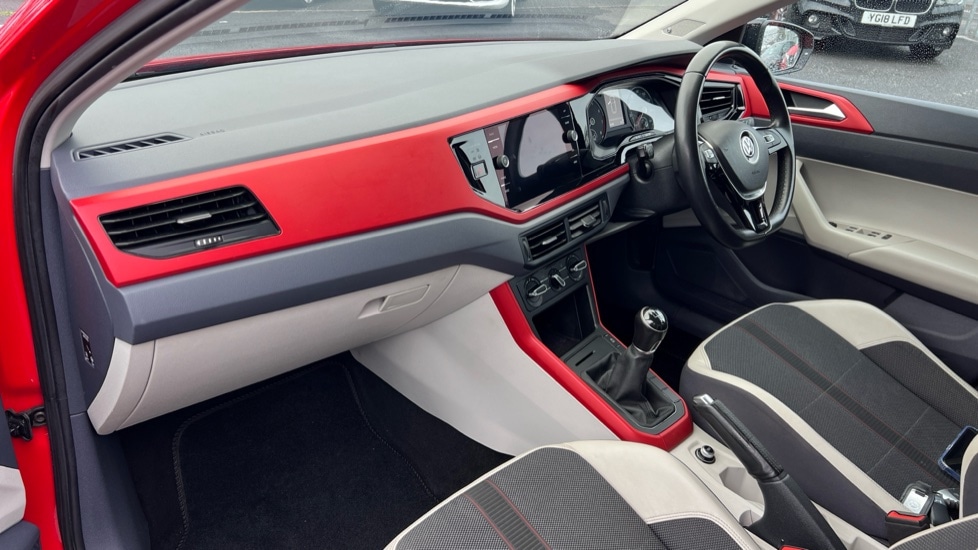 Used Volkswagen Polo 2019 for sale - 76494070: Photo 10