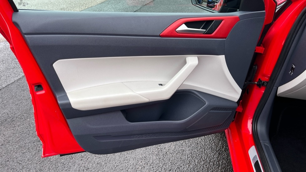 Used Volkswagen Polo 2019 for sale - 76494070: Photo 38