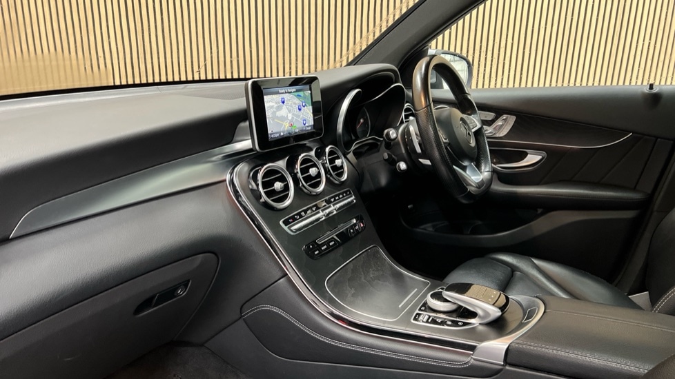 Used Mercedes-Benz GLC 2016 for sale - 76773115: Photo 11