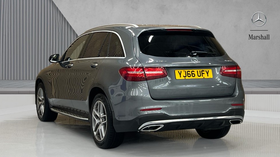 Used Mercedes-Benz GLC 2016 for sale - 76773115: Photo 2