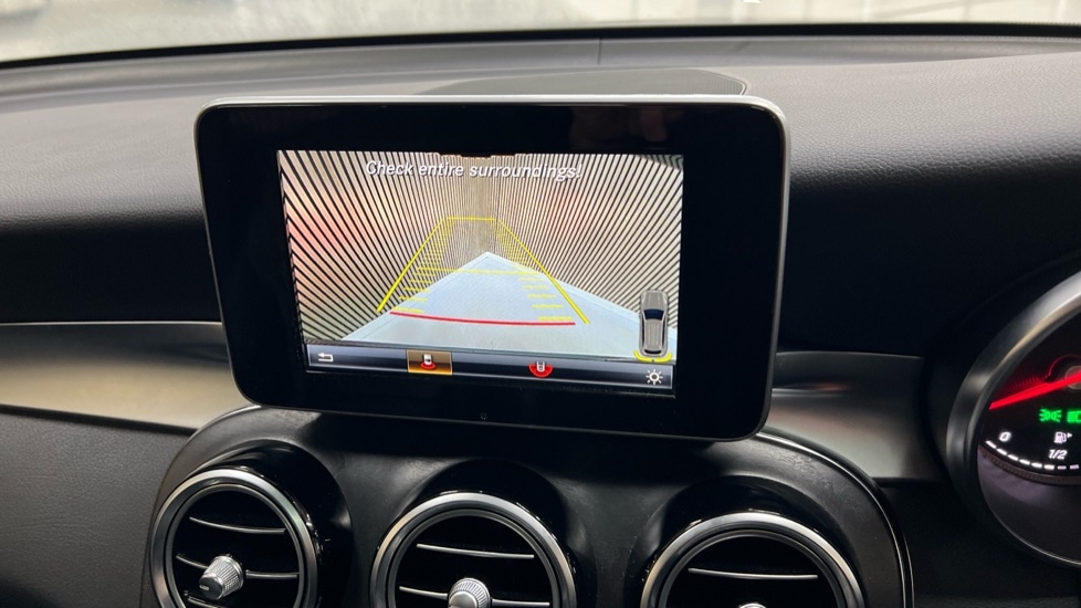 Used Mercedes-Benz GLC 2016 for sale - 76773115: Photo 40