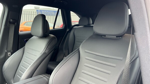 Used Mercedes-Benz GLC 2023 for sale - 76130808: Photo 14