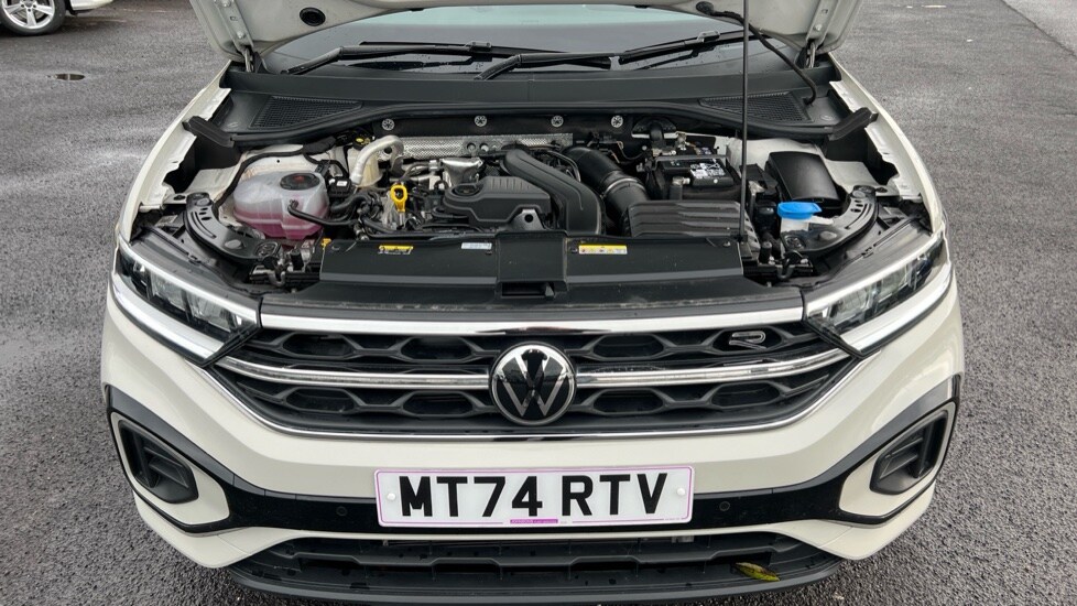 Used Volkswagen T-Roc 2024 for sale - 76297355: Photo 16