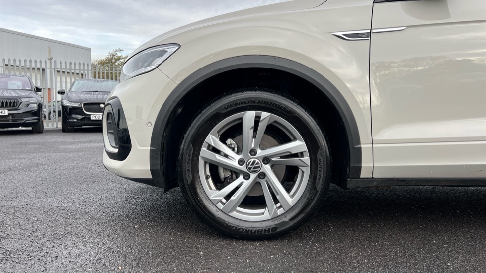 Used Volkswagen T-Roc 2024 for sale - 76297355: Photo 17