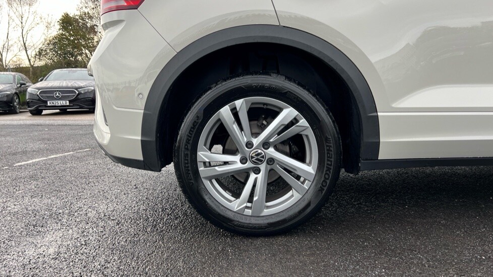 Used Volkswagen T-Roc 2024 for sale - 76297355: Photo 19