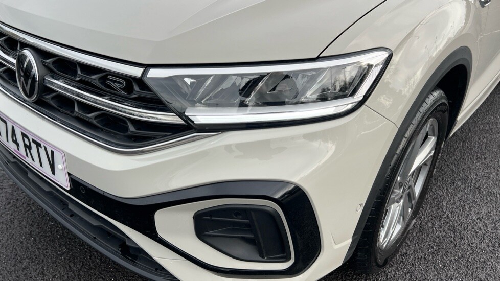 Used Volkswagen T-Roc 2024 for sale - 76297355: Photo 21